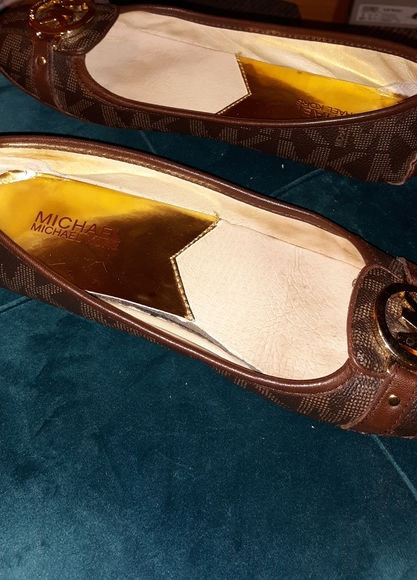 🦋Michael Kors flats - Picture 3 of 8